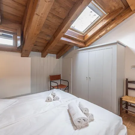 Apartment Casa Funivia, Immersa Nel E Vicina Al Centro Di Cortina *
