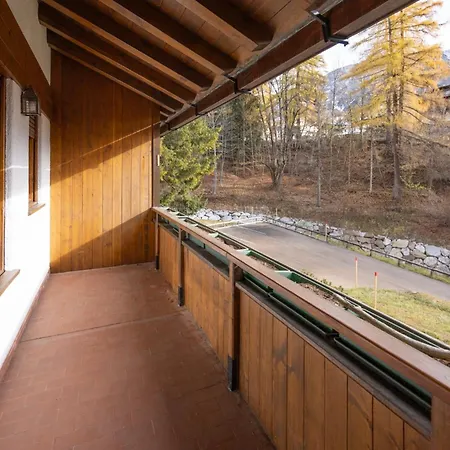 Casa Funivia, Immersa Nel E Vicina Al Centro Di Cortina 아파트 *
